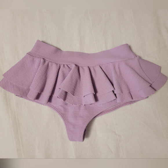 Rare Montce Lilac Scrunch Ruffle Hot Shorts size Large (M/L) - Picture 4 of 7